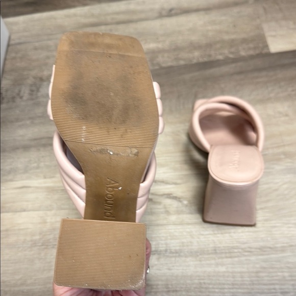 ☀️Abound Pink Mules with Quilted Straps - Picture 5 of 5